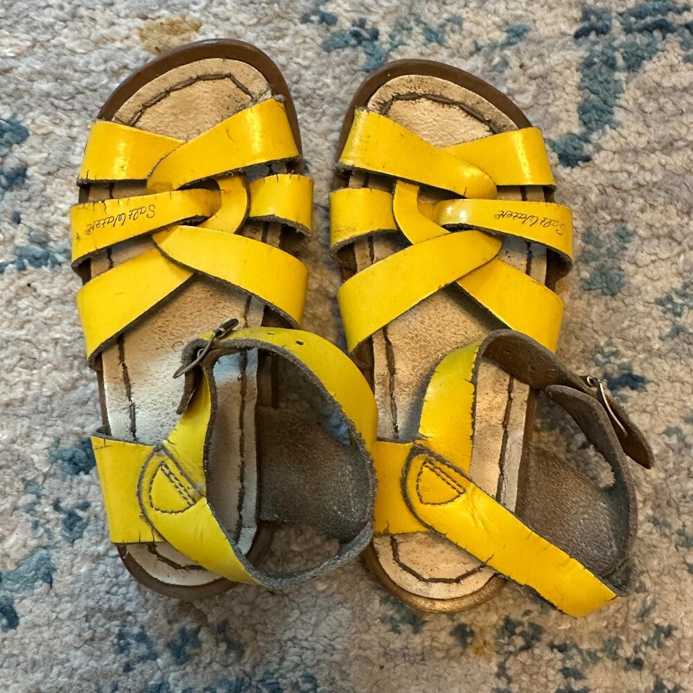 Salt Water Sandals in Yellow Toddler girls size 8